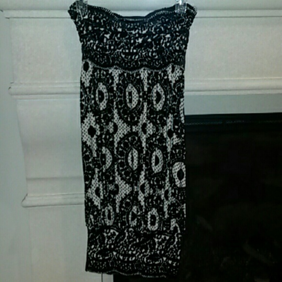 Diane von Furstenberg Strapless Holiday Dress - Picture 2 of 4